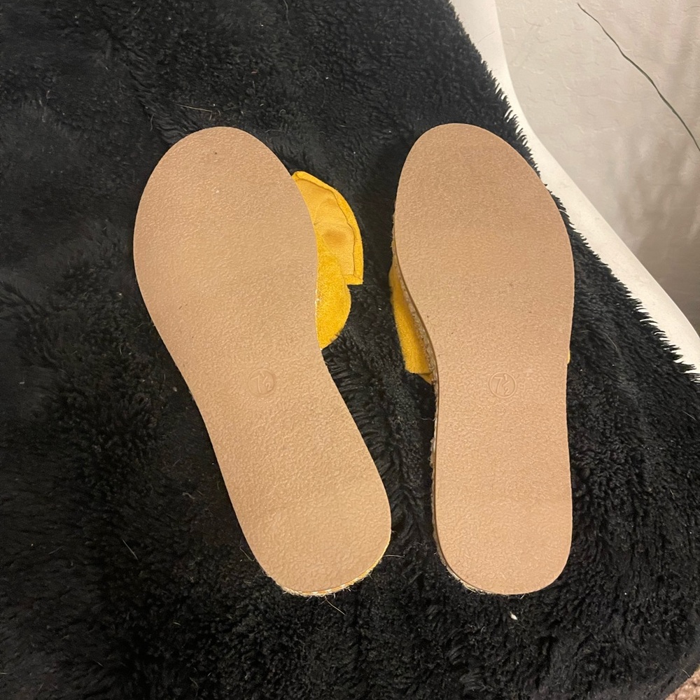 Target sandals - Picture 3 of 3